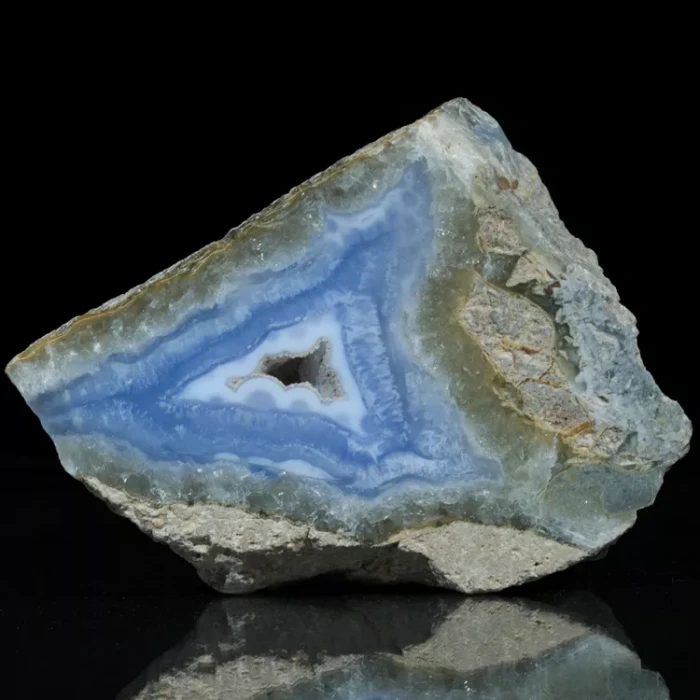 chalcedon-blekitny-niebieski-agat (41).webp