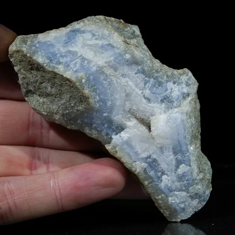 chalcedon-blekitny-niebieski-agat (34).webp