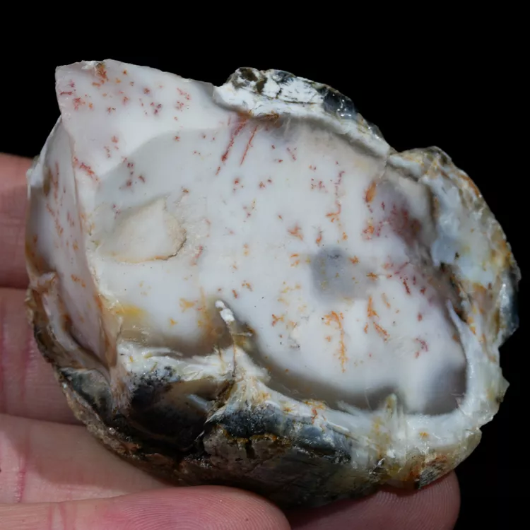 opal-mleczny-z-turcji-naturalny (4).webp
