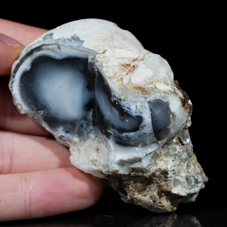opal-mleczny-z-turcji-naturalny (20).webp