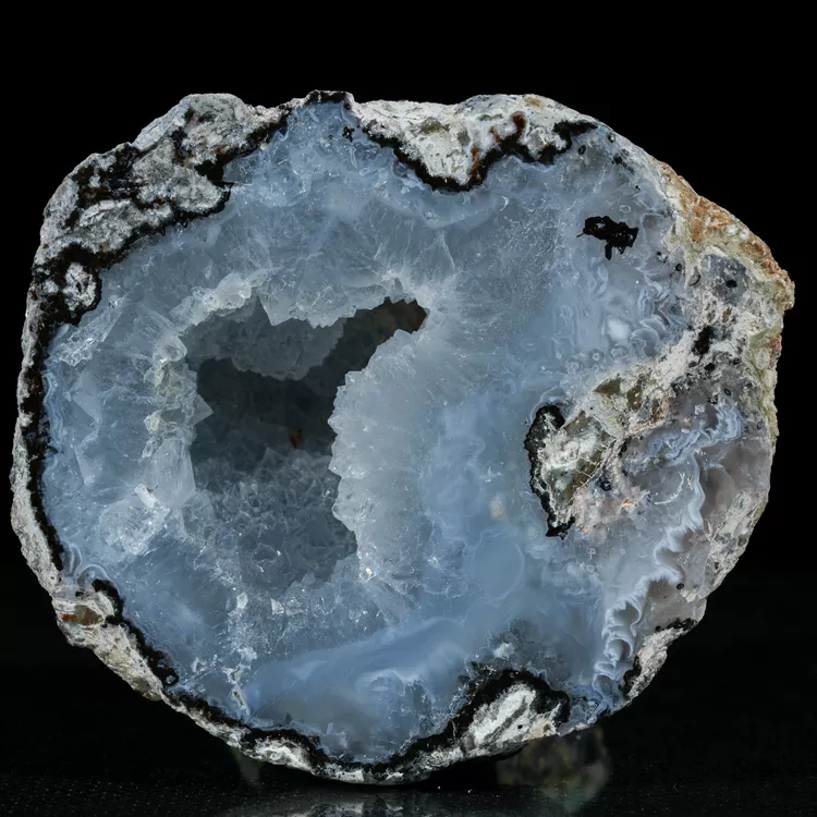 sklep-z-kamieniami-naturalnymi-mineraly (44).webp