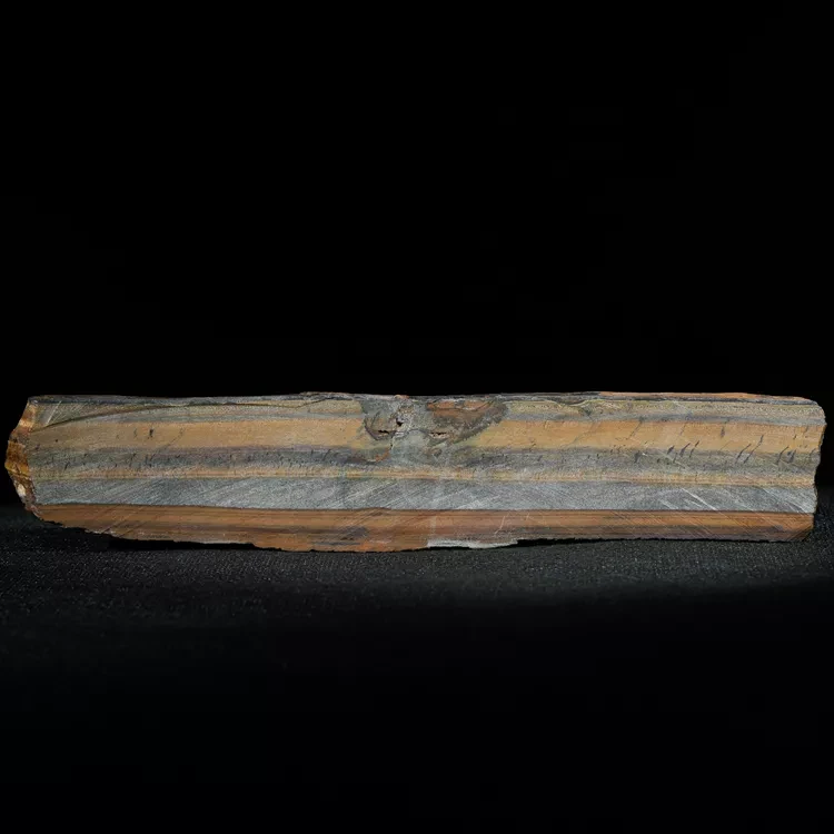 sklep-z-kamieniami-naturalnymi-mineraly (7).webp