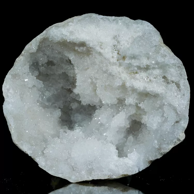 geoda-kwarcowa-z-maroka-duza-naturalna (26).webp