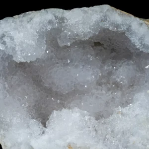 geoda-kwarcowa-z-maroka-duza-naturalna (36).webp