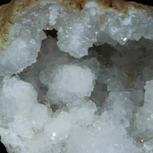 geoda-kwarcowa-z-maroka-duza-naturalna (42).webp