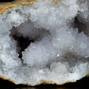 geoda-kwarcowa-z-maroka-duza-naturalna (45).webp