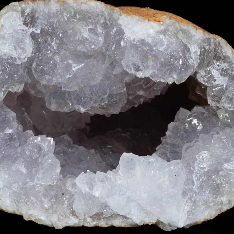 geoda-kwarcowa-z-maroka-duza-naturalna (63).webp