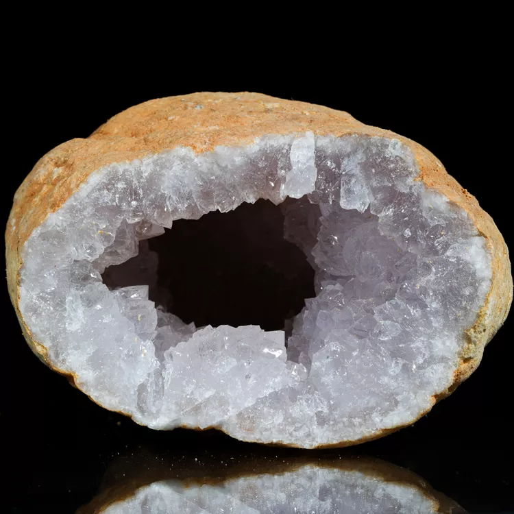 geoda-kwarcowa-z-maroka-duza-naturalna (65).webp