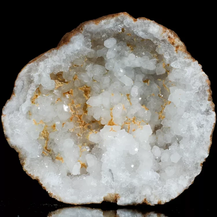 geoda-kwarcowa-z-maroka-duza-naturalna (81).webp