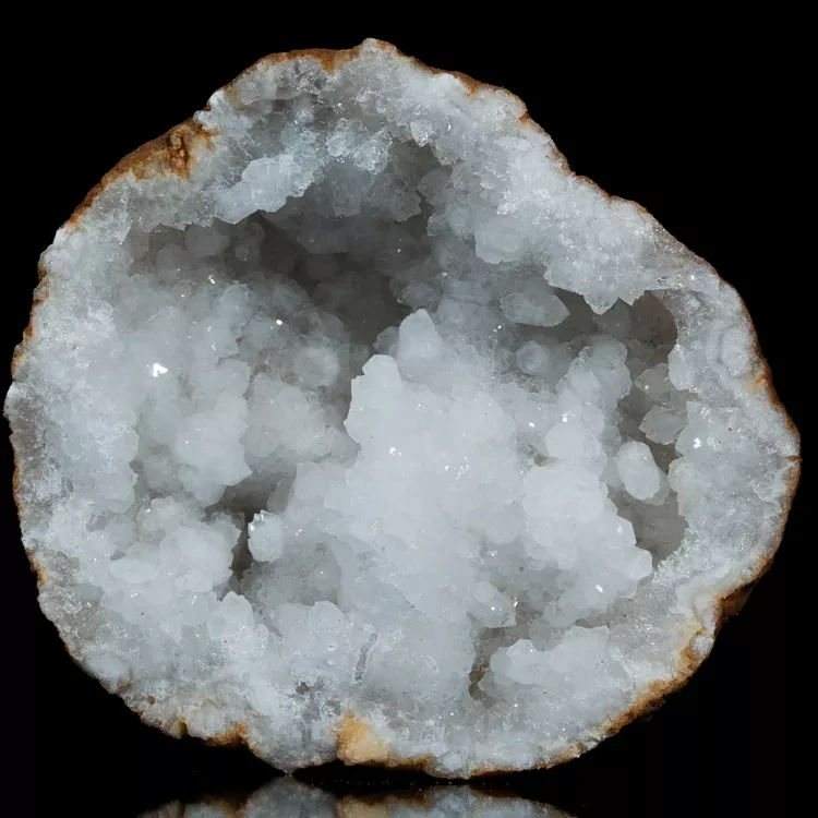 geoda-kwarcowa-z-maroka-duza-naturalna (78).webp