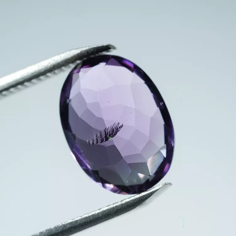 klejnoty-naturalne-z-mineralow (128).webp