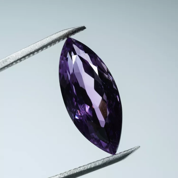 klejnoty-naturalne-z-mineralow (131).webp