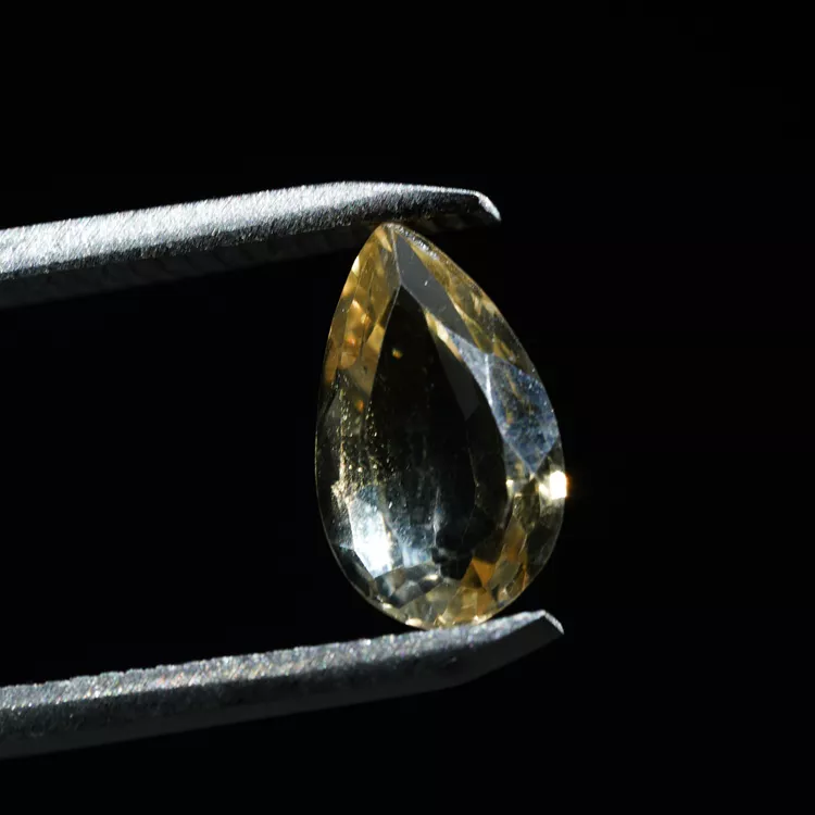 klejnoty-naturalne-z-mineralow (146).webp