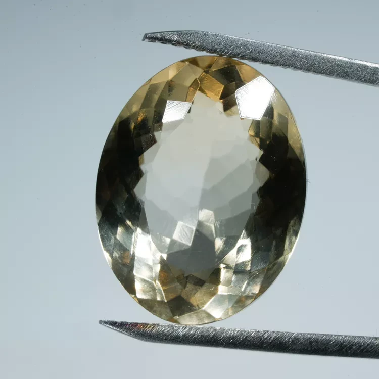 klejnoty-naturalne-z-mineralow (82).webp
