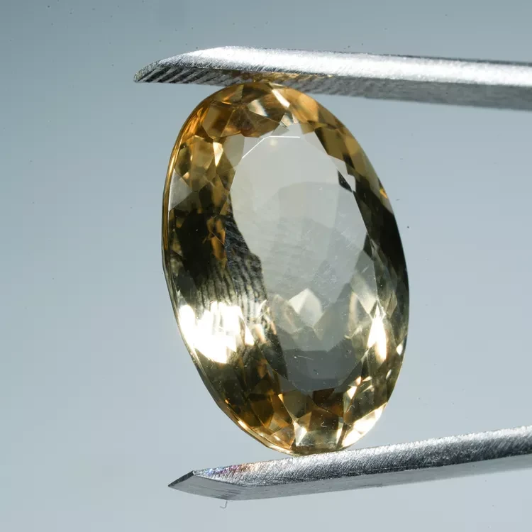 klejnoty-naturalne-z-mineralow (89).webp