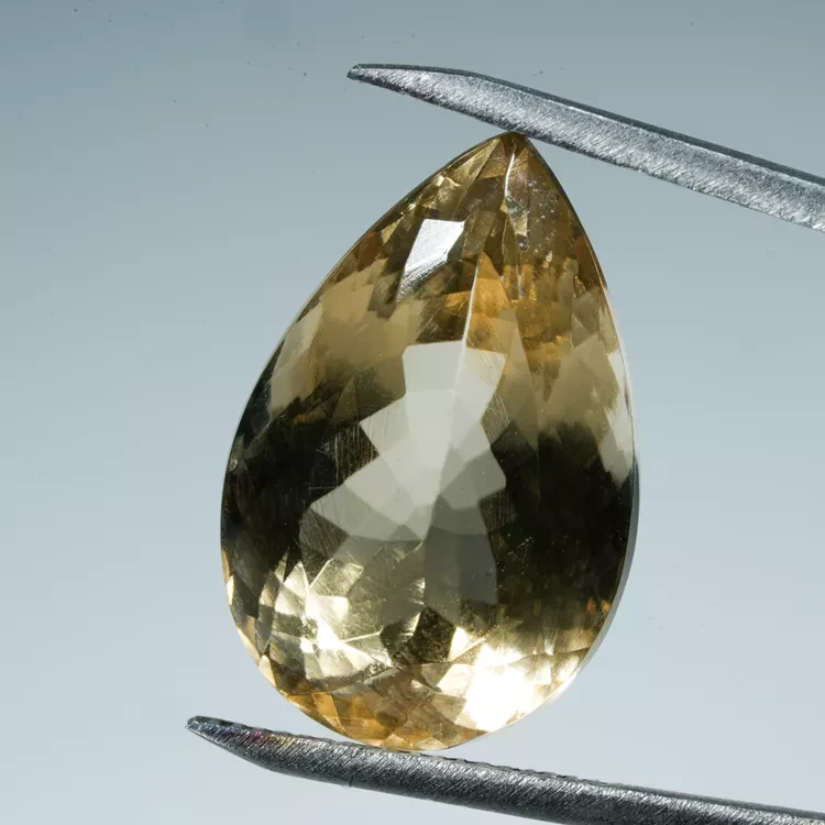klejnoty-naturalne-z-mineralow (79).webp