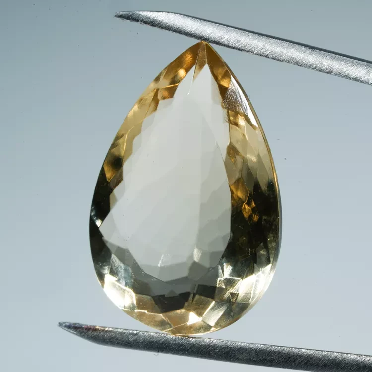 klejnoty-naturalne-z-mineralow (86).webp