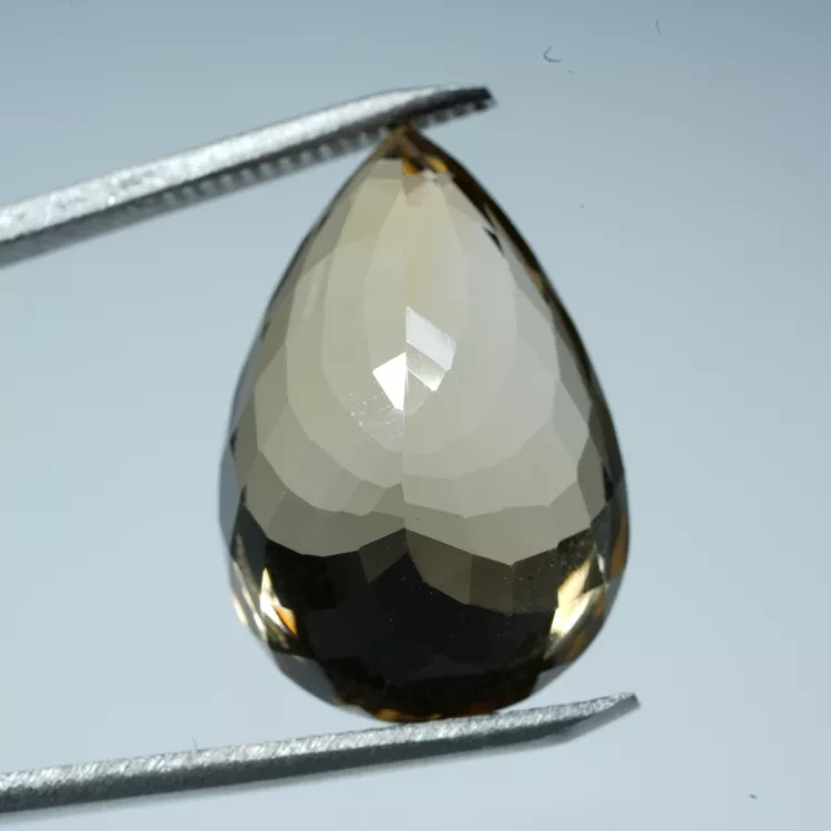 klejnoty-naturalne-z-mineralow (136).webp