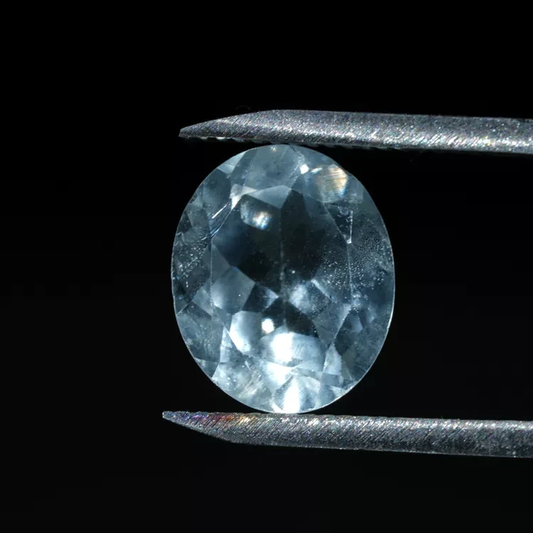 klejnoty-naturalne-z-mineralow (173).webp
