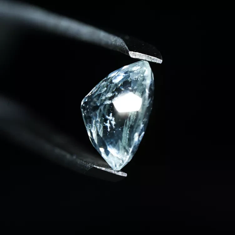 klejnoty-naturalne-z-mineralow (167).webp