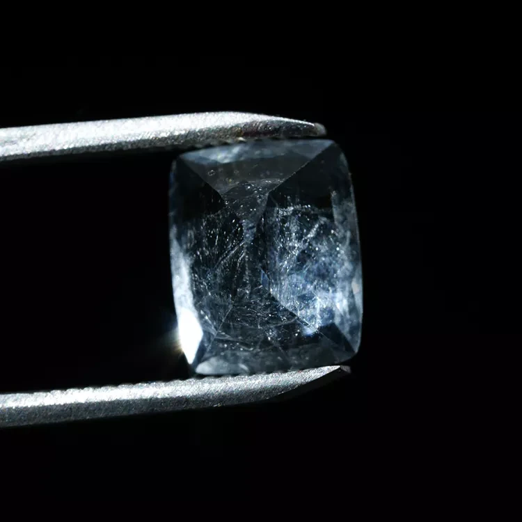 klejnoty-naturalne-z-mineralow (165).webp