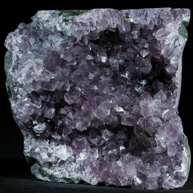 wielki-ametyst-geoda-duza-brazylia (35).webp