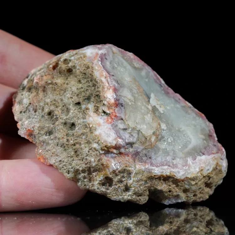 agaty-naturalne-kolekcjonerskie-kamienie (37).webp