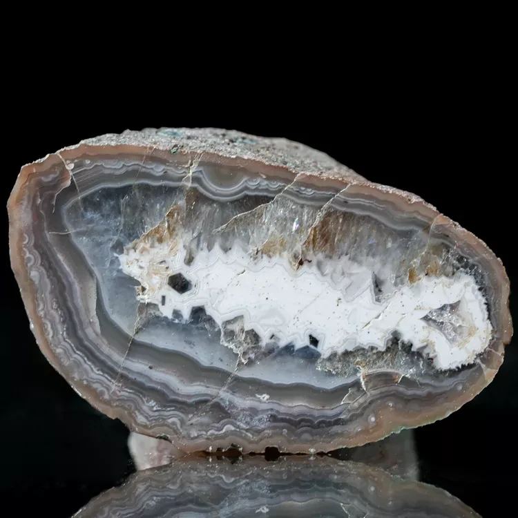 agaty-naturalne-kolekcjonerskie-kamienie (147).webp