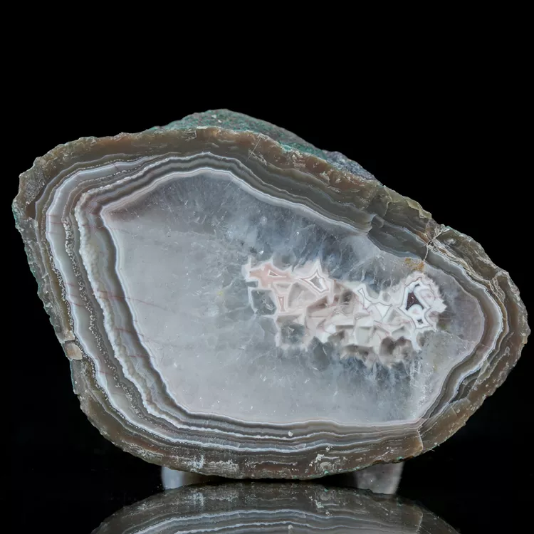 agaty-naturalne-kolekcjonerskie-kamienie (133).webp