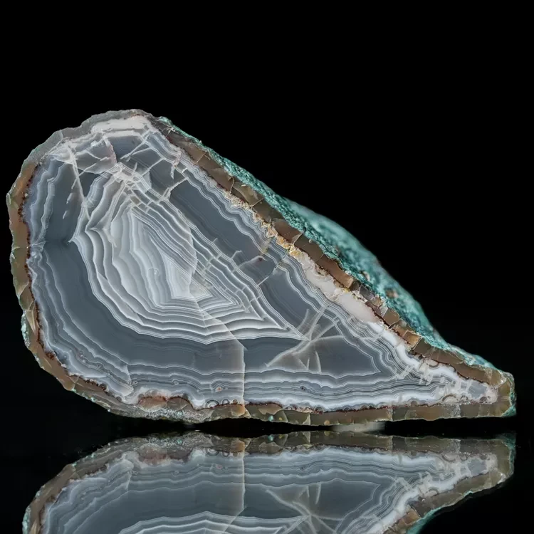 agaty-naturalne-kolekcjonerskie-kamienie (156).webp