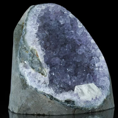 pomysl-na-prezent-ametyst-kamien (2).webp