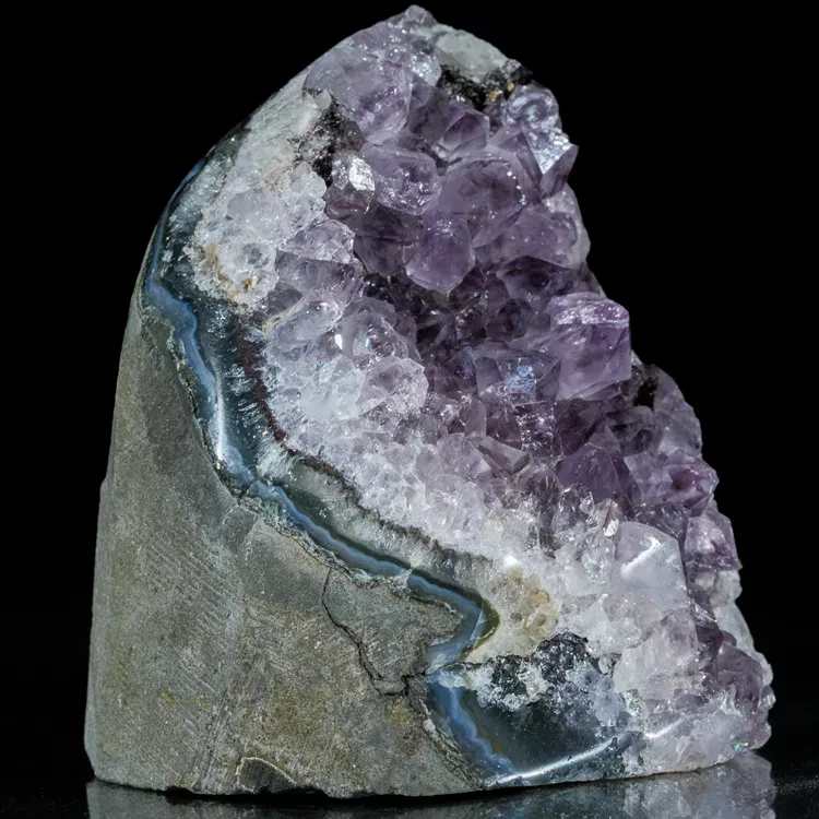 pomysl-na-prezent-ametyst-kamien (75).webp