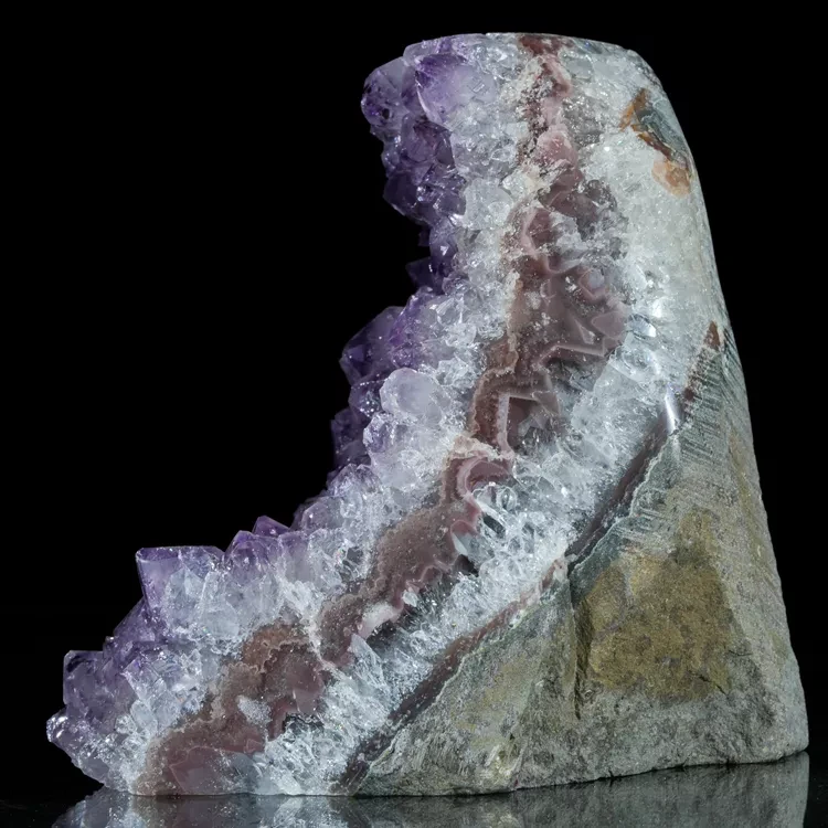 pomysl-na-prezent-ametyst-kamien (79).webp