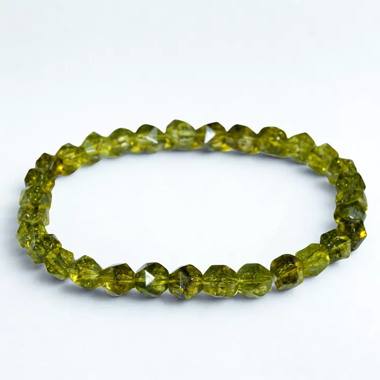 bransoletka-oliwin-peridot-naturalny (3) (Copy).webp