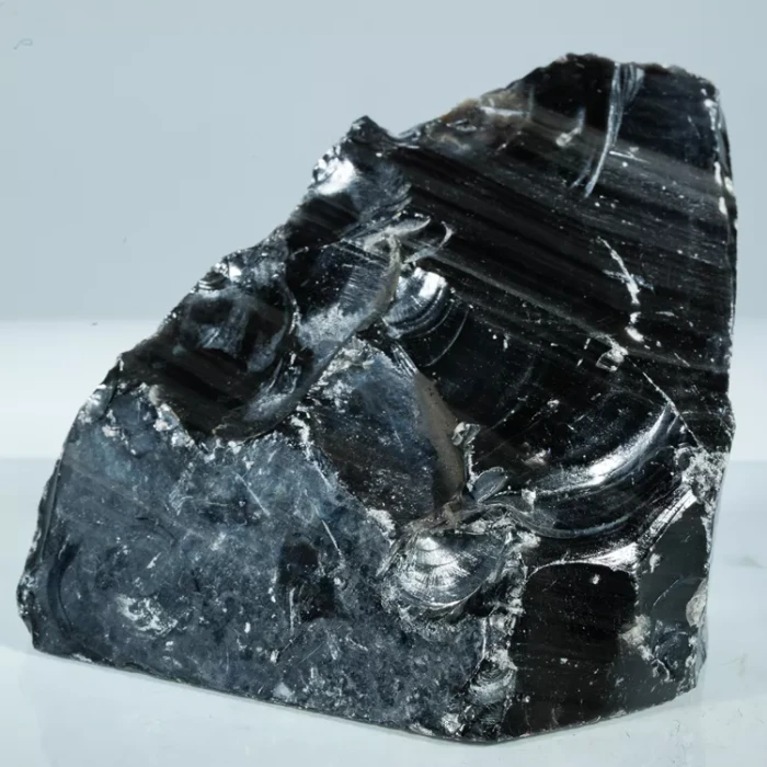 obsydian-sniezny-naturalny-okaz (29).webp