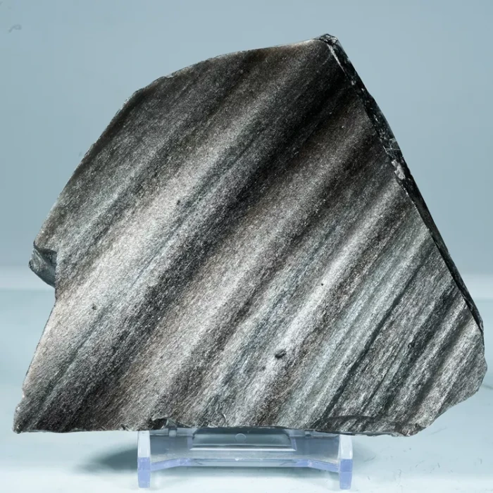 obsydian-sniezny-naturalny-okaz (4).webp