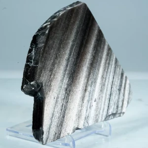 obsydian-sniezny-naturalny-okaz (6).webp