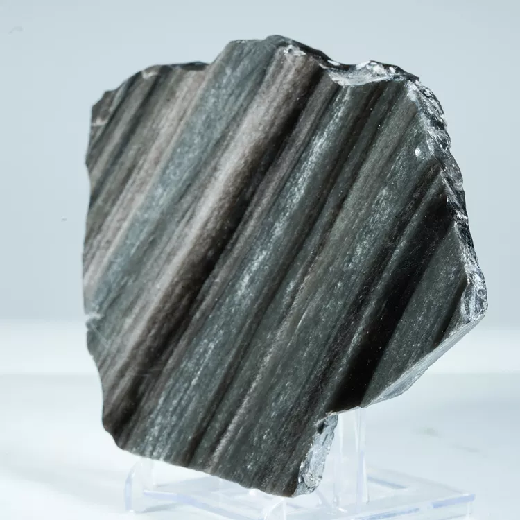 obsydian-sniezny-naturalny-okaz (13).webp