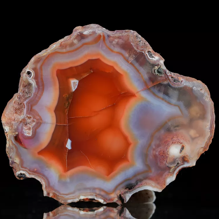 agat-z-malawi-kolorowy-kamien-naturalny (52) (Copy).webp