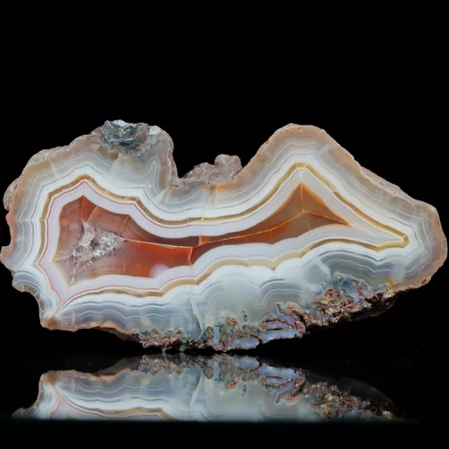 agat-z-malawi-kolorowy-kamien-naturalny (49) (Copy).webp