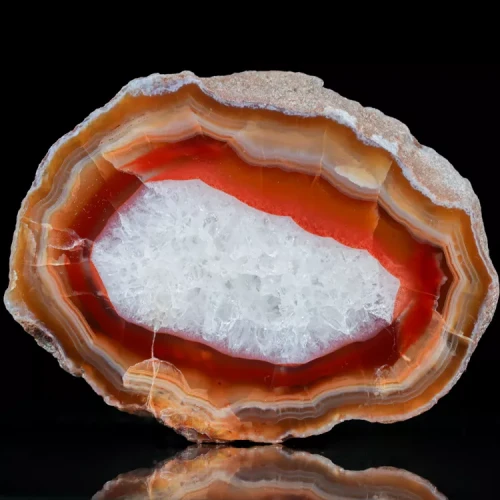 agat-z-malawi-kolorowy-kamien-naturalny (18) (Copy).webp