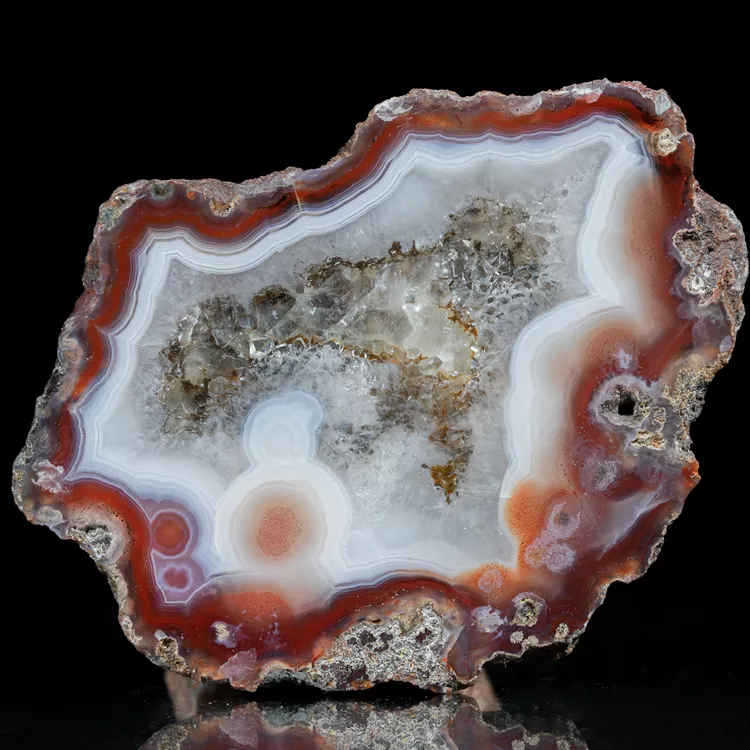 agat-z-malawi-kolorowy-kamien-naturalny (87) (Copy).webp