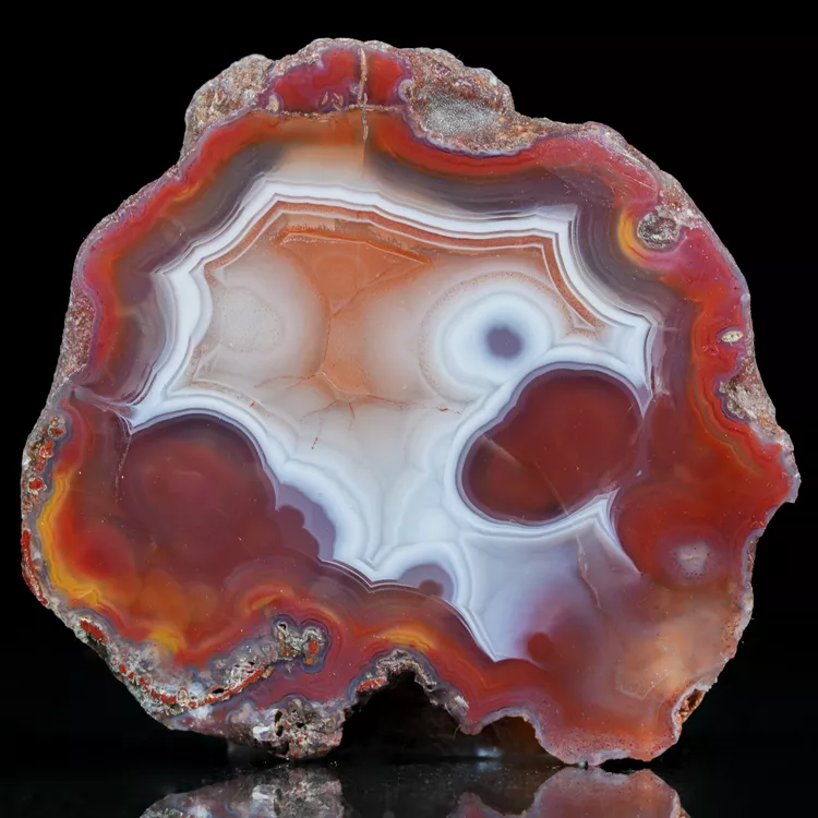 agat-z-malawi-kolorowy-kamien-naturalny (15) (Copy).webp