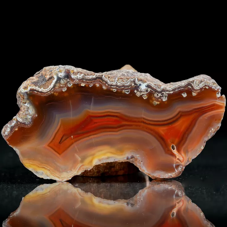 agat-z-malawi-kolorowy-kamien-naturalny (75) (Copy).webp