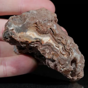agat-z-malawi-kolorowy-kamien-naturalny (11) (Copy).webp