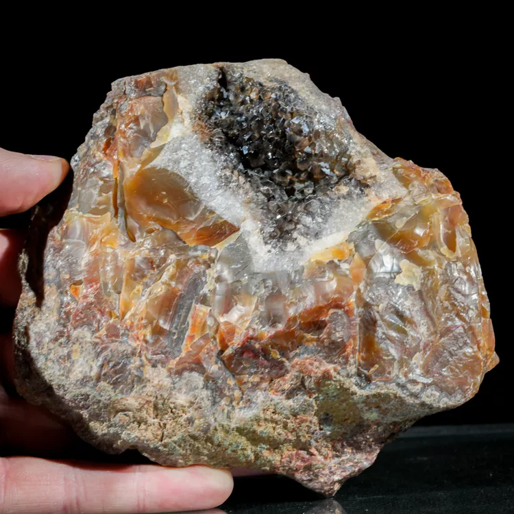 agat-z-nowego-kosciola-kamienie-polski (50) (Copy).webp