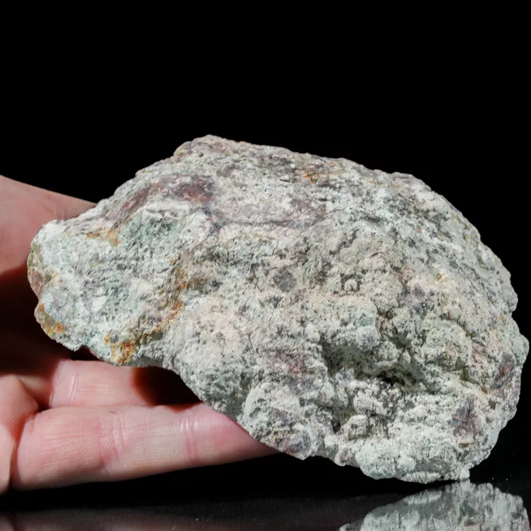 agat-z-nowego-kosciola-kamienie-polski (26) (Copy).webp