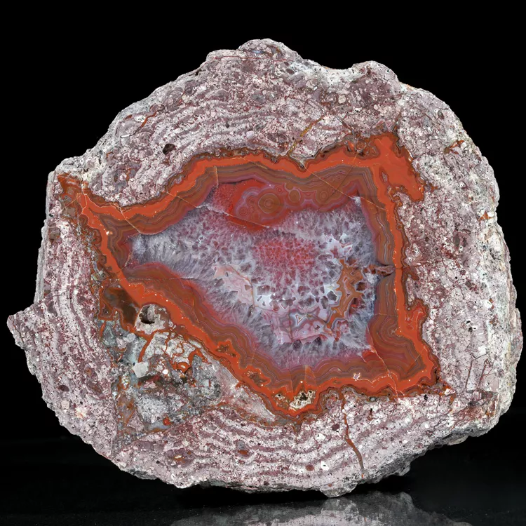 agat-z-nowego-kosciola-kamienie-polski (38) (Copy).webp