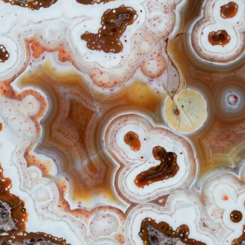 agat-z-nowego-kosciola-kamienie-polski (202) (Copy).webp