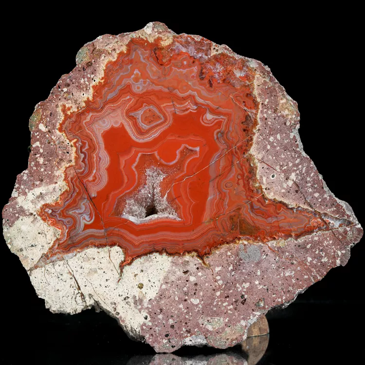 agat-z-nowego-kosciola-kamienie-polski (28) (Copy).webp